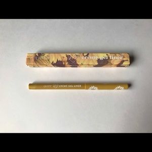 Colourpop Creme Gel Eyeliner in Subzero